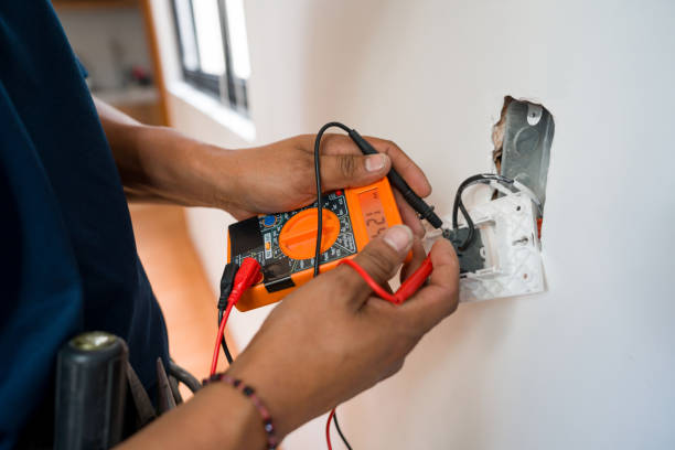 Best Electrical Outlet Repair  in Wlowbrook, IL
