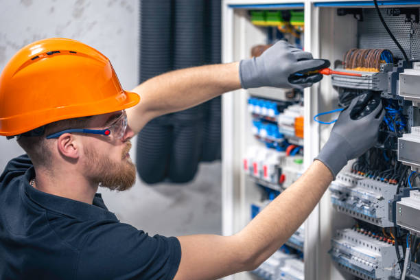 Professional Electrician in Willowbrook, IL